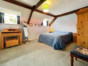 Photo 8- click for photo gallery